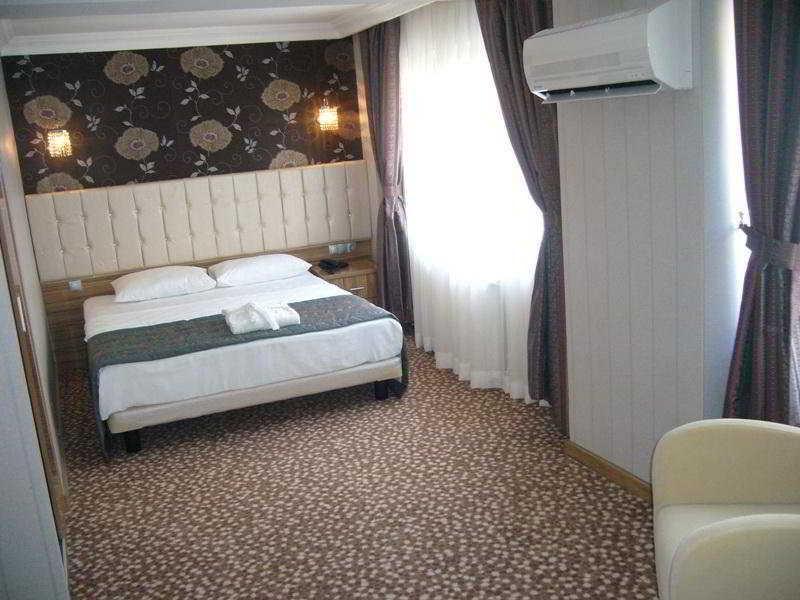 City Wall Hotel Istanboel Buitenkant foto