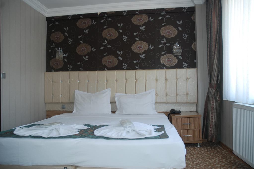 City Wall Hotel Istanboel Buitenkant foto